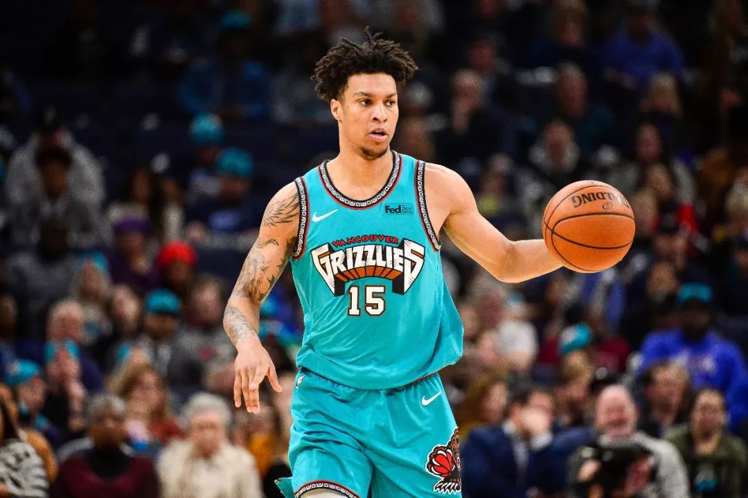 博鱼体育平台官网-集结日阿贾克斯调整名单以备法甲；篮板制胜环节打磨；悬念犹存；医务组通报恢复